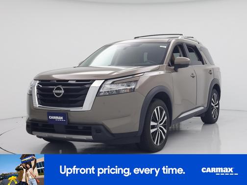 Tan 2023 Nissan Pathfinder Platinum