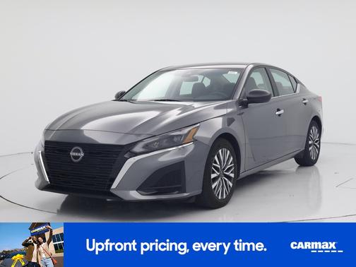 Gray 2025 Nissan Altima SV