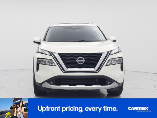White 2022 Nissan Rogue Platinum