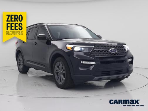 Black 2024 Ford Explorer XLT