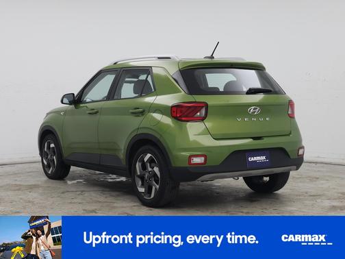 2023 Hyundai VENUE SEL