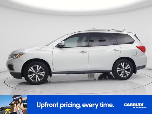 2017 Nissan Pathfinder SL