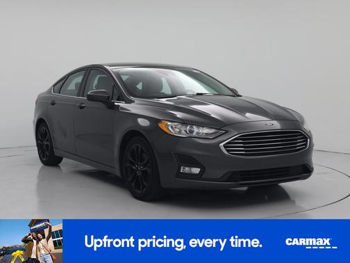 Gray 2019 Ford Fusion SE