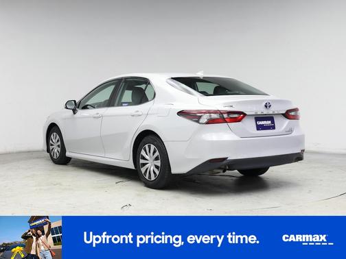 2022 Toyota Camry Hybrid LE