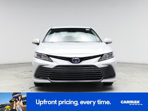 2022 Toyota Camry Hybrid LE