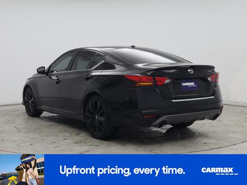 2022 Nissan Altima SR