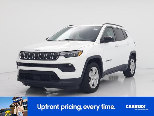 White 2022 Jeep Compass Latitude