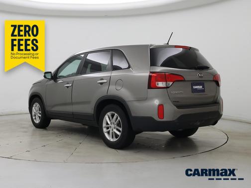 Gray 2015 Kia Sorento LX