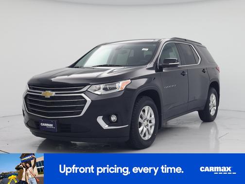 Black 2020 Chevrolet Traverse LT Cloth