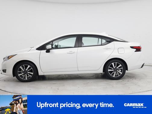 2023 Nissan Versa SV