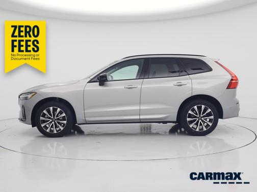 Silver 2024 Volvo XC60 B5 Plus Dark Theme