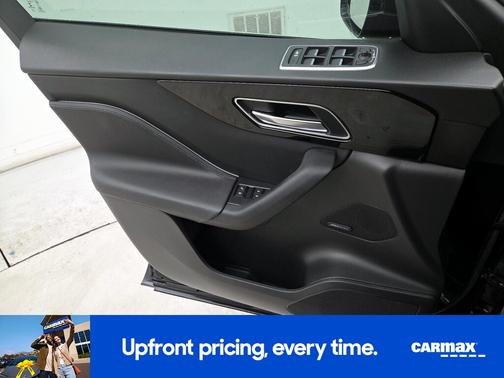 2019 Jaguar F-PACE 25t Premium