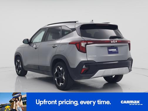 Gray 2025 Kia Seltos S