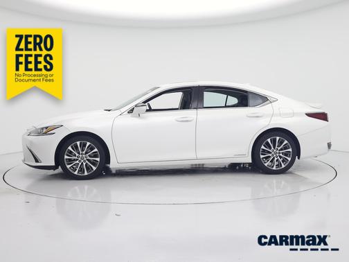 White 2019 Lexus ES 300h