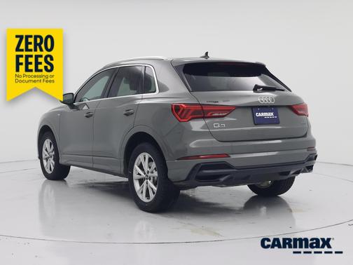 Green 2022 Audi Q3 S-Line Premium