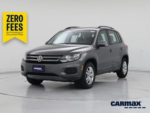 Gray 2016 Volkswagen Tiguan S