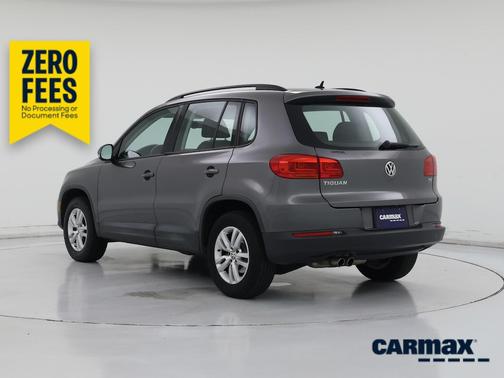 Gray 2016 Volkswagen Tiguan S