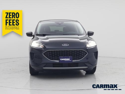 Gray 2022 Ford Escape SE