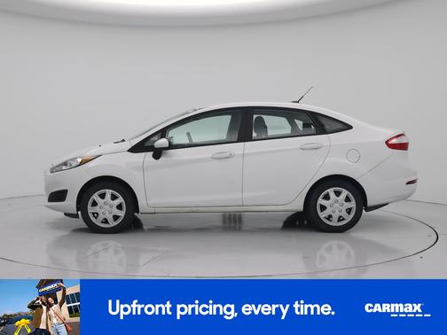 White 2016 Ford Fiesta S