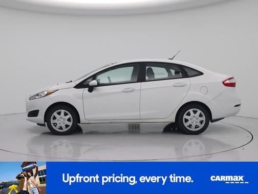 White 2016 Ford Fiesta S