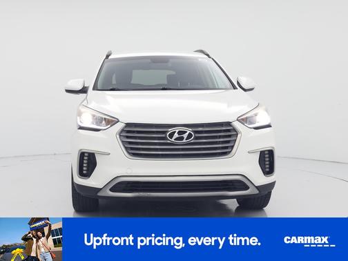 White 2017 Hyundai SANTA FE SE