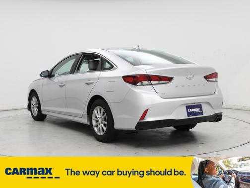 2018 Hyundai SONATA SE