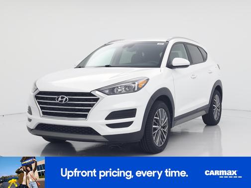 White 2019 Hyundai TUCSON SEL