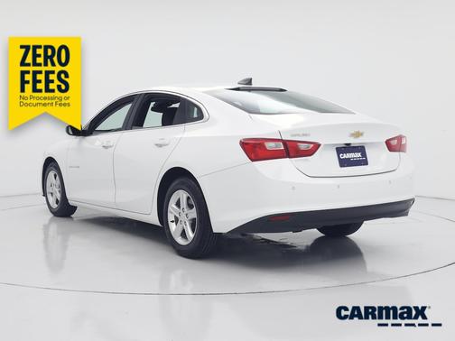 White 2024 Chevrolet Malibu 1LT