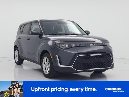 Gray 2025 Kia Soul LX