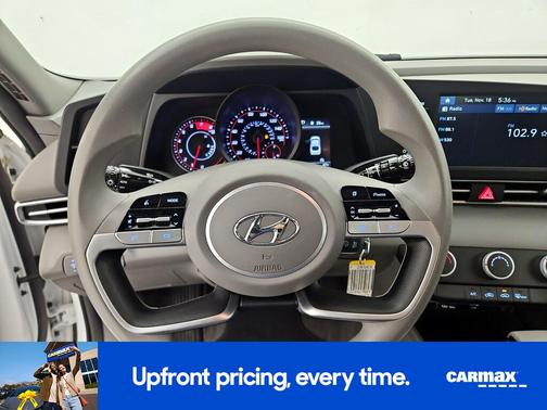 2021 Hyundai ELANTRA SE