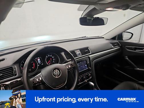 2017 Volkswagen Passat SEL Premium