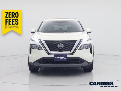 White 2023 Nissan Rogue SV