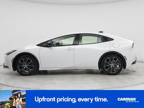 2024 Toyota Prius XLE