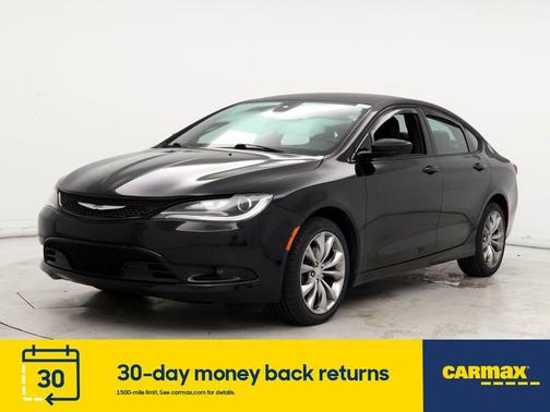 Photo 4 of 25 of 2016 Chrysler 200 S