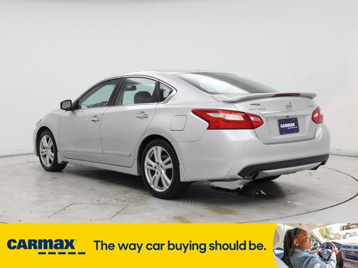 2016 Nissan Altima SL