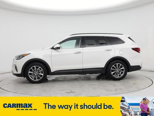 2017 Hyundai SANTA FE SE
