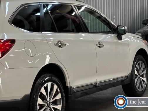 2017 Subaru Outback 2.5i Touring