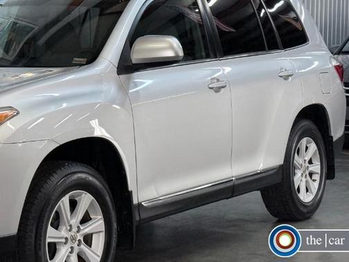 2013 Toyota Highlander SE