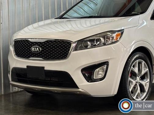 2016 Kia Sorento SX