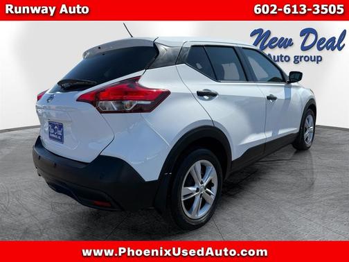 2020 Nissan Kicks S