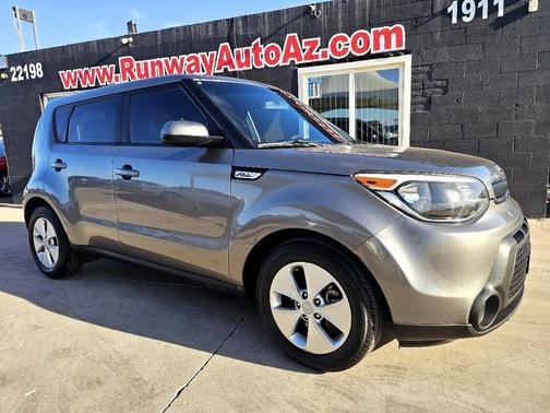 2016 Kia Soul Base
