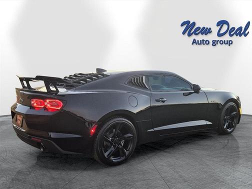 2021 Chevrolet Camaro 1LT