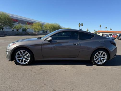 2013 Hyundai Genesis Coupe 3.8 Grand Touring