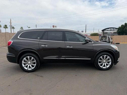Mocha Bronze Metallic 2013 Buick Enclave Premium