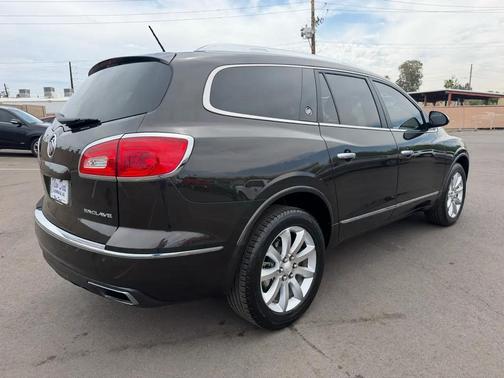 Mocha Bronze Metallic 2013 Buick Enclave Premium