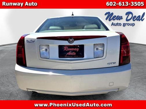 2005 Cadillac CTS Base