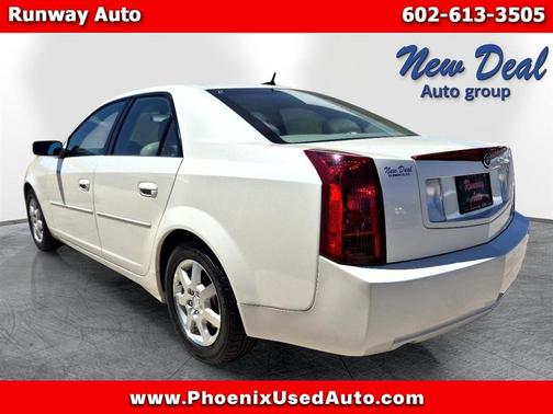 2005 Cadillac CTS Base
