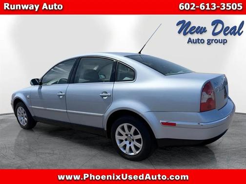Light Blue 2003 Volkswagen Passat GLS