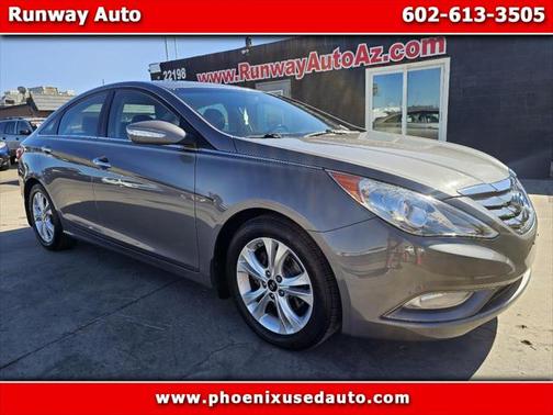 2011 Hyundai SONATA Limited