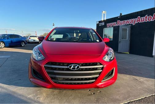 2016 Hyundai Elantra GT Base